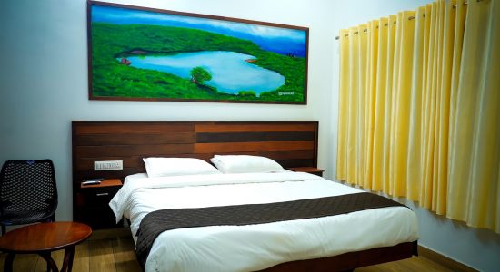 WhatsApp Image 2025-04-02 at 12.58.14 PM (1)